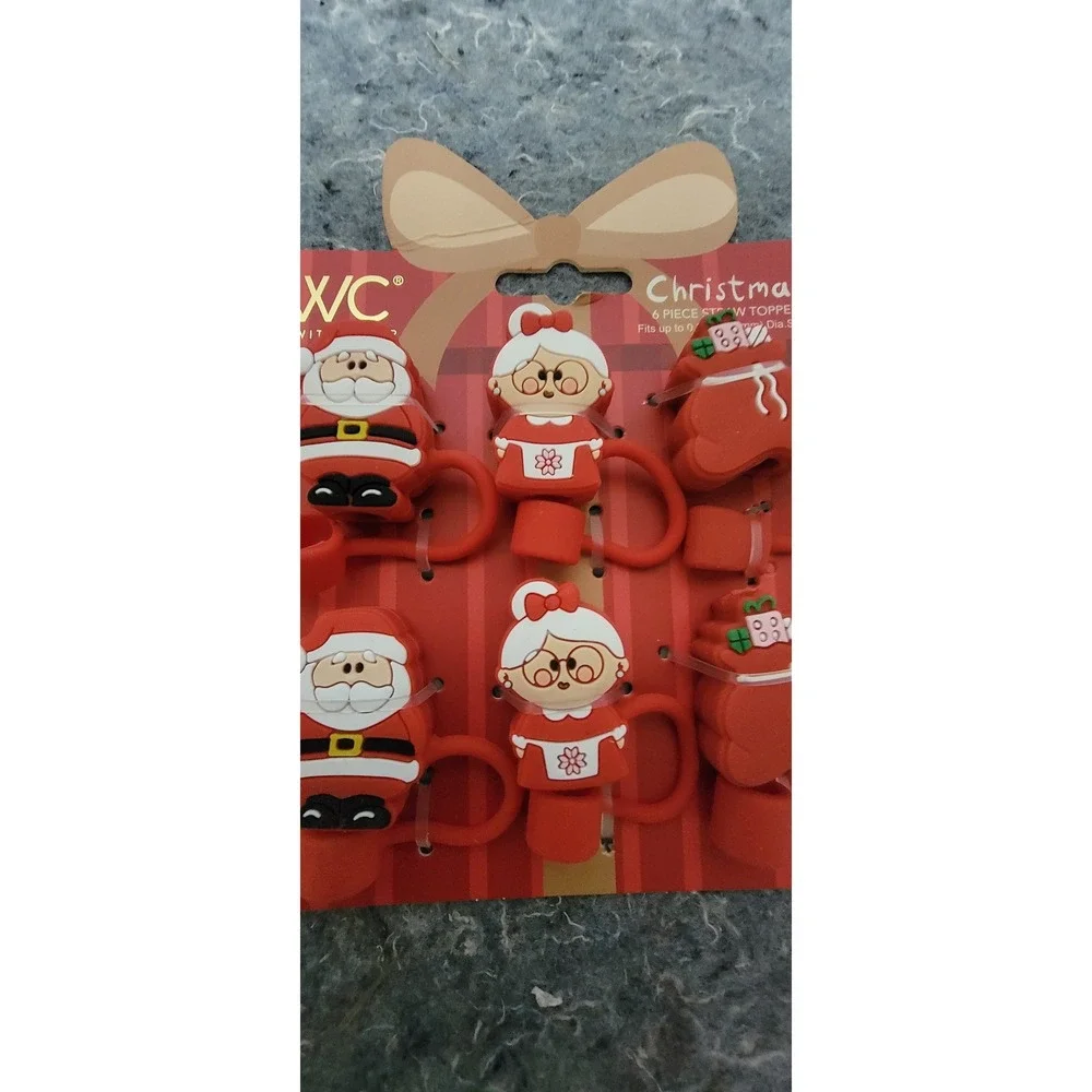 CWC Christimas 2025 Santa and Mrs. Claus 6‎ Straw Toppers New